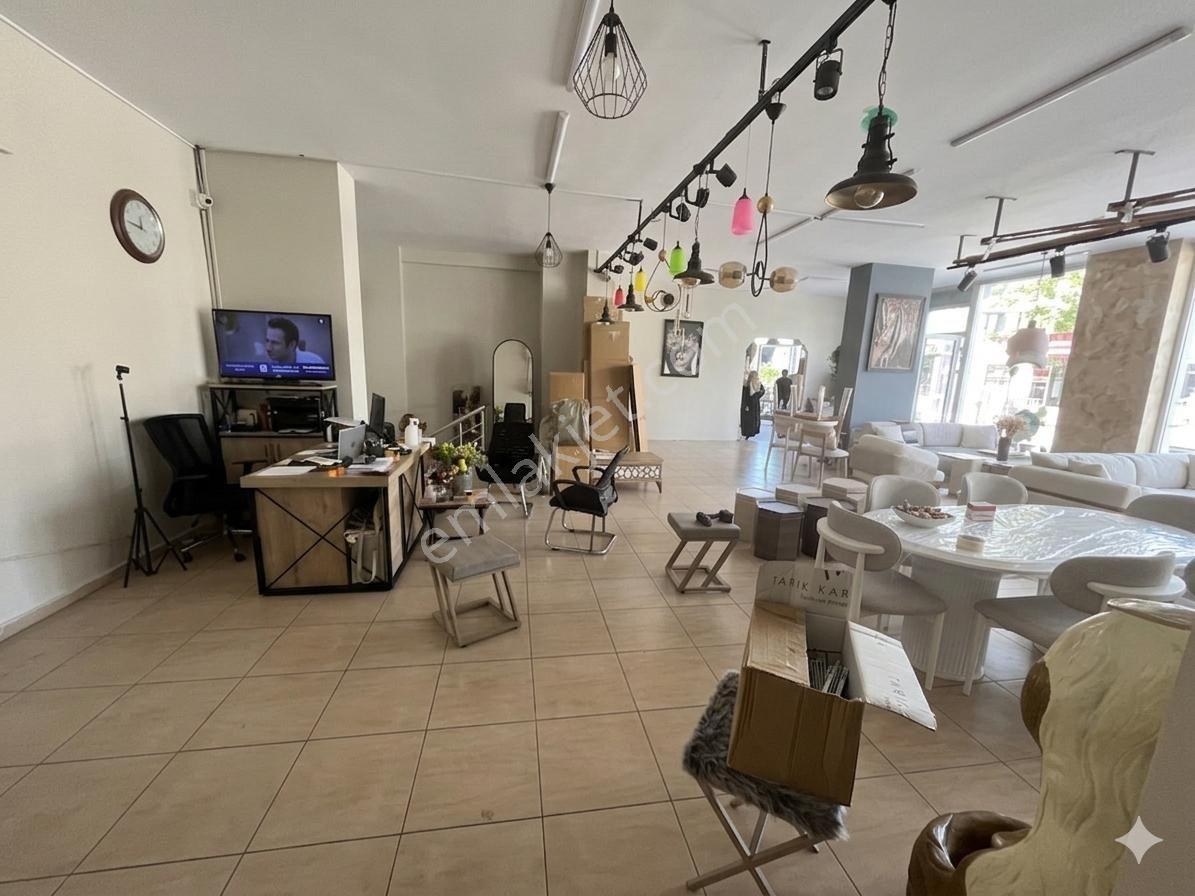 Kiralık Dükkan Pendik Esenyalı Mahallesi - Görsel 5