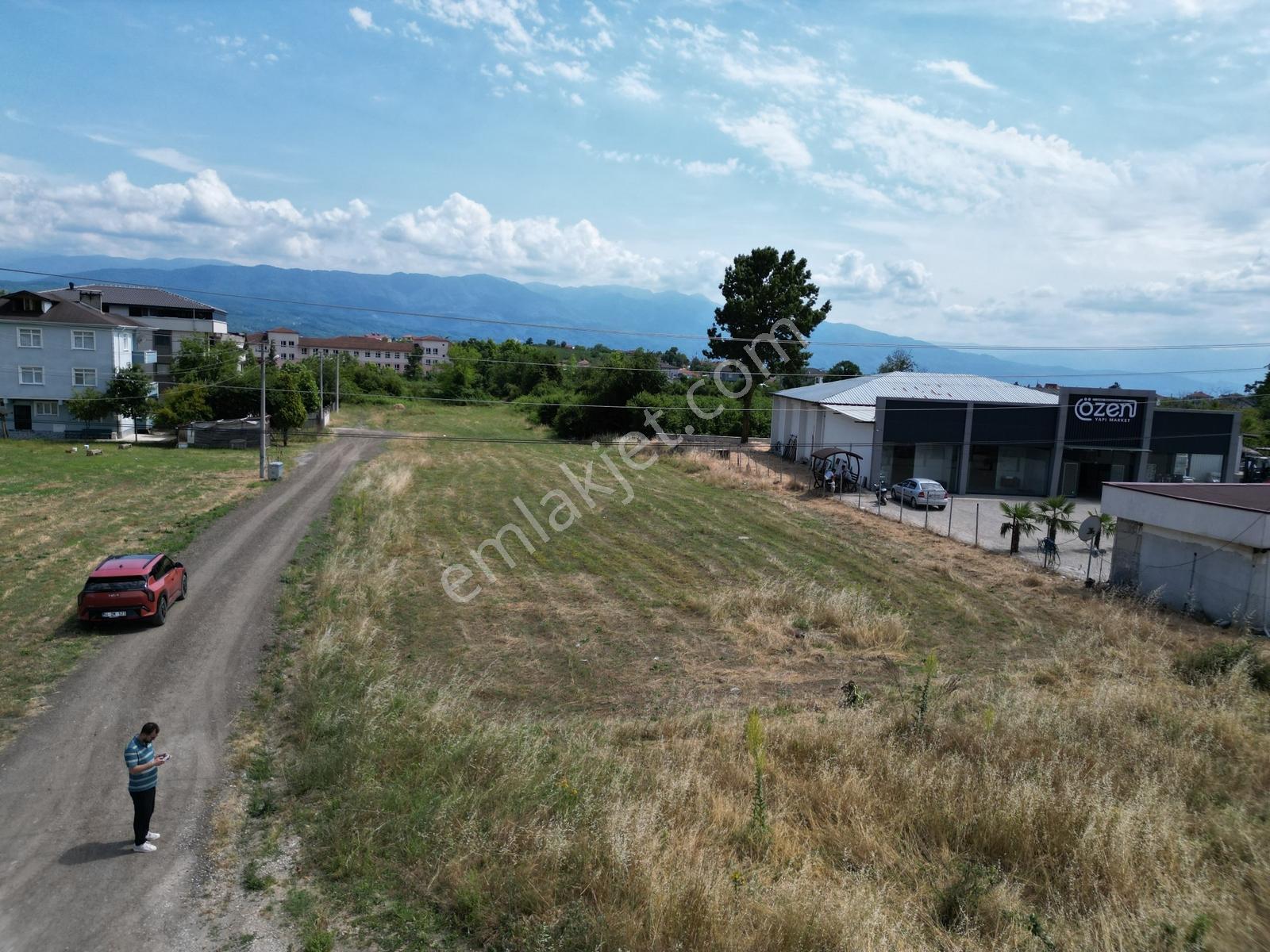 Dündar'dan D100 Karayolu Üzerinde Ticari+konut İmarlı Arsa Kat K - Görsel 6