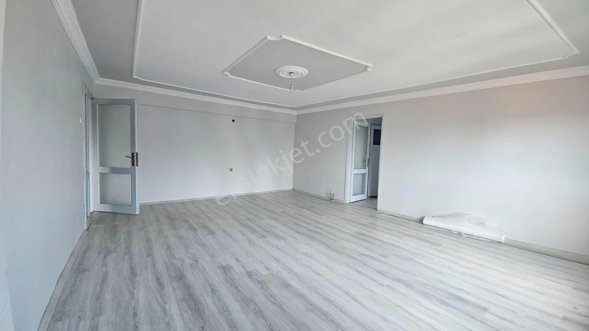 C21 Loca'dan Çarşı Merkezde Satılık 2+1 Daire - Görsel 2