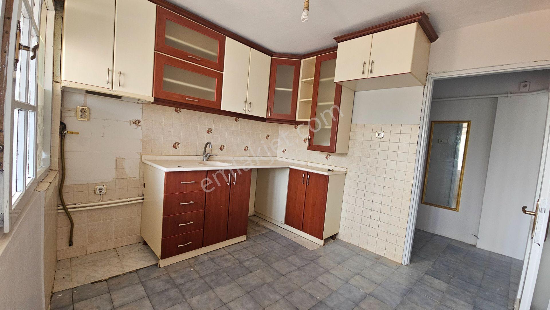 C21 Loca'dan Çarşı Merkezde Satılık 2+1 Daire - Görsel 14