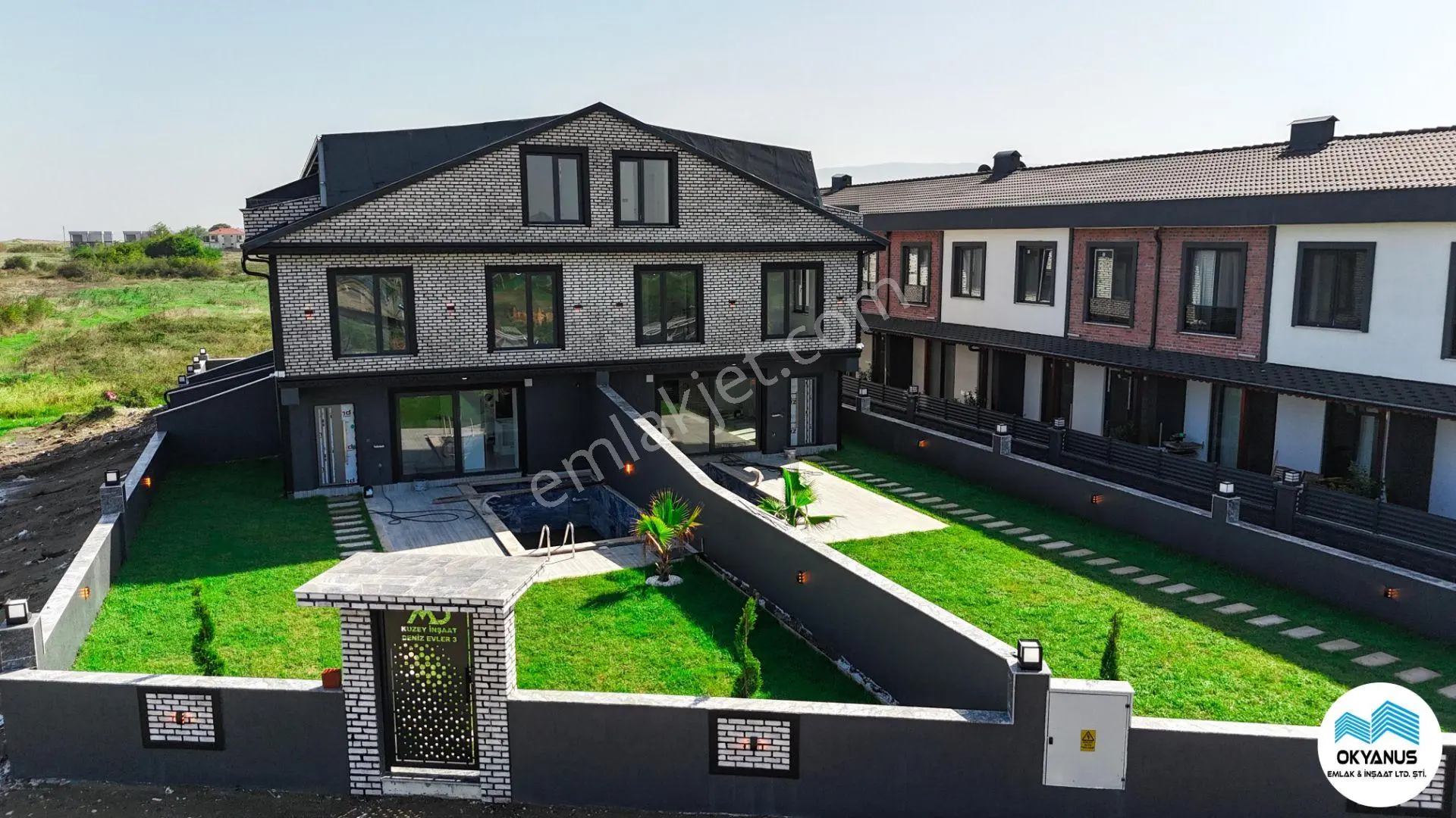 Sakarya Kocaali De Deniz Manzaralı Özel Havuzlu 3+1 Villa Satışta