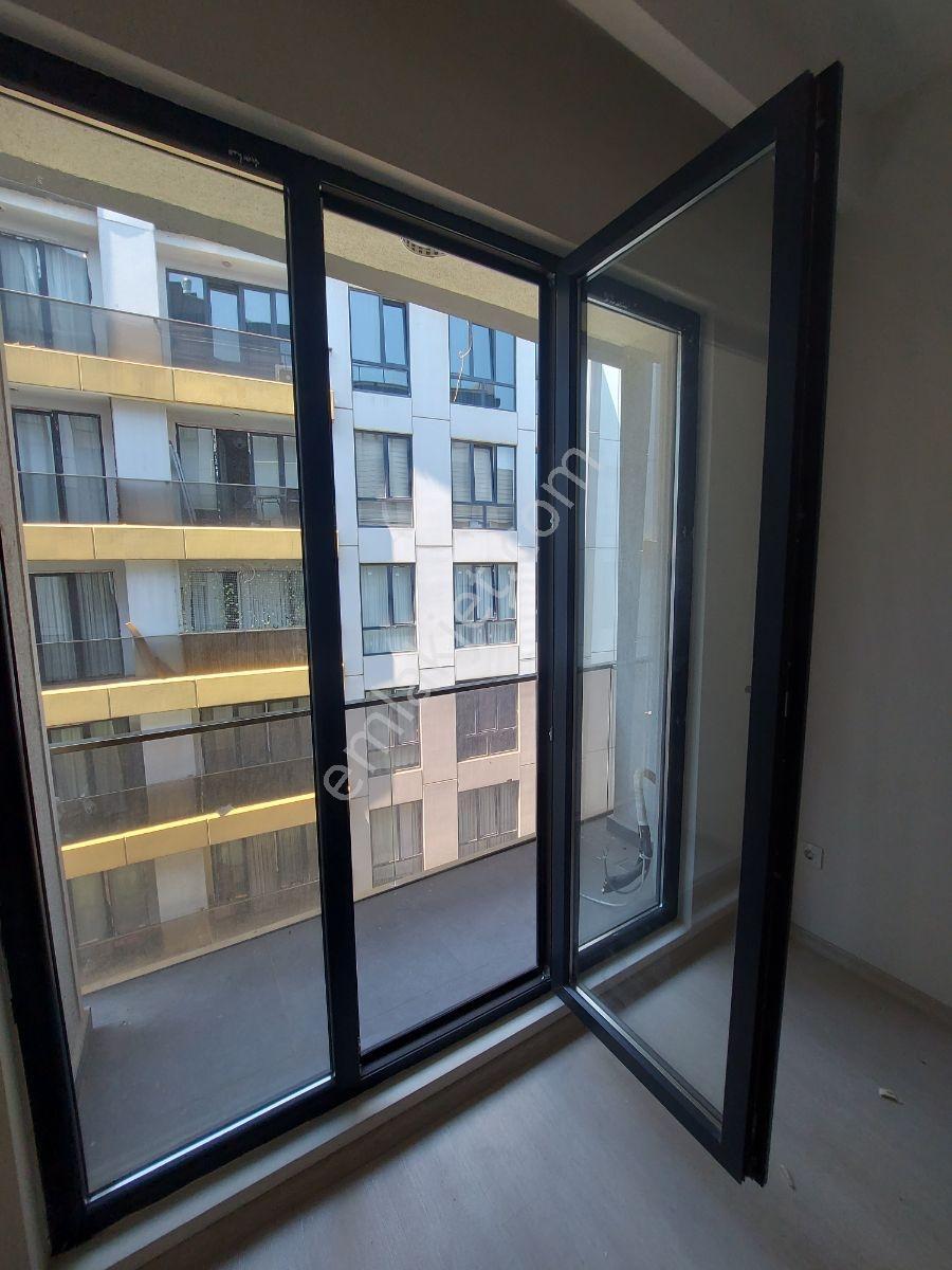 Rams Yapı Esatpaşa'da (site) Havuzlu Ve Balkonlu 2+1 Kiralık! - Görsel 7