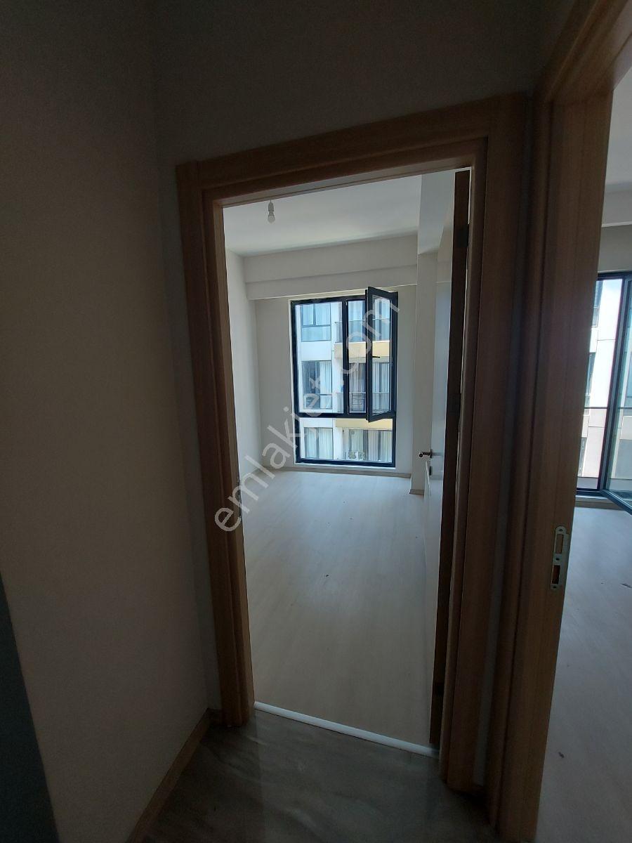 Rams Yapı Esatpaşa'da (site) Havuzlu Ve Balkonlu 2+1 Kiralık! - Görsel 9