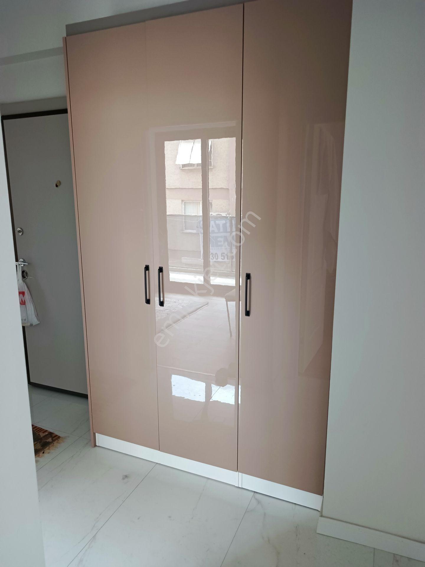 Bayraklı Mansuroğlu Yeni Binada Satılık 2+1 Oturuma Hazır Daire - Görsel 15
