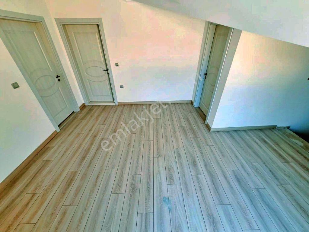 Uytundan Akçayda Havuzlu Kapalı Otoparklı Kiralık 6+1 Dubleks - Görsel 19