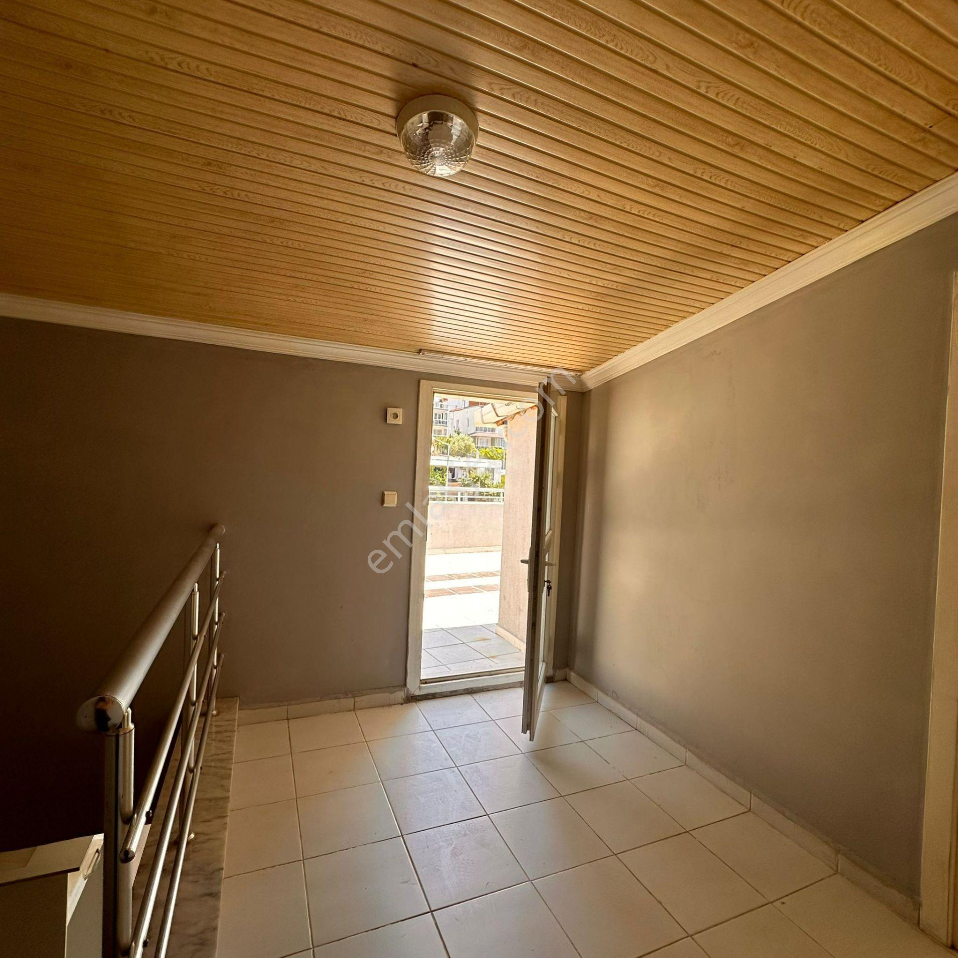 Salimbey'de 140 M² 4+1 Dubleks | Geniş Teraslı | Amerikan Mutfaklı - Görsel 23