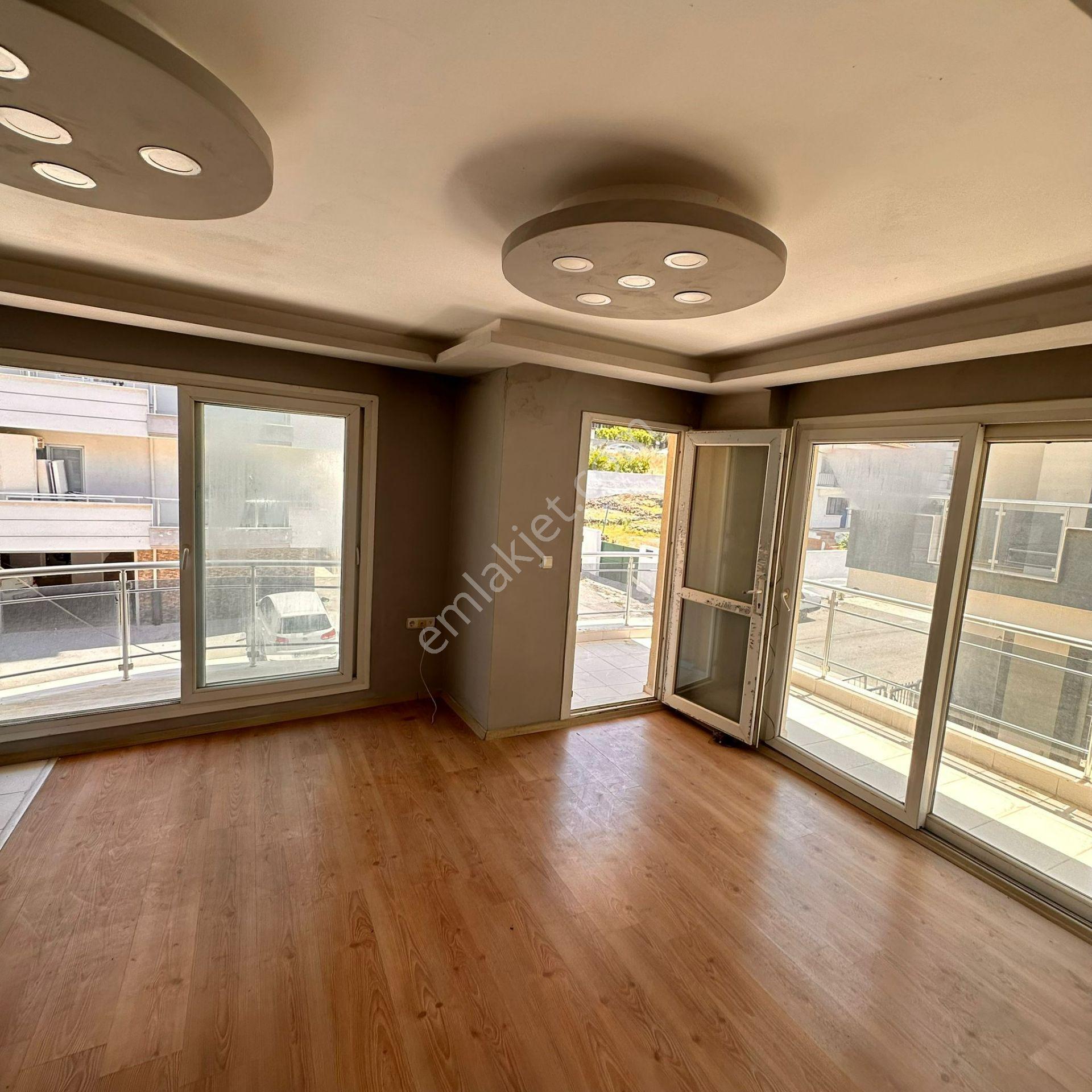 Salimbey'de 140 M² 4+1 Dubleks | Geniş Teraslı | Amerikan Mutfaklı - Görsel 33