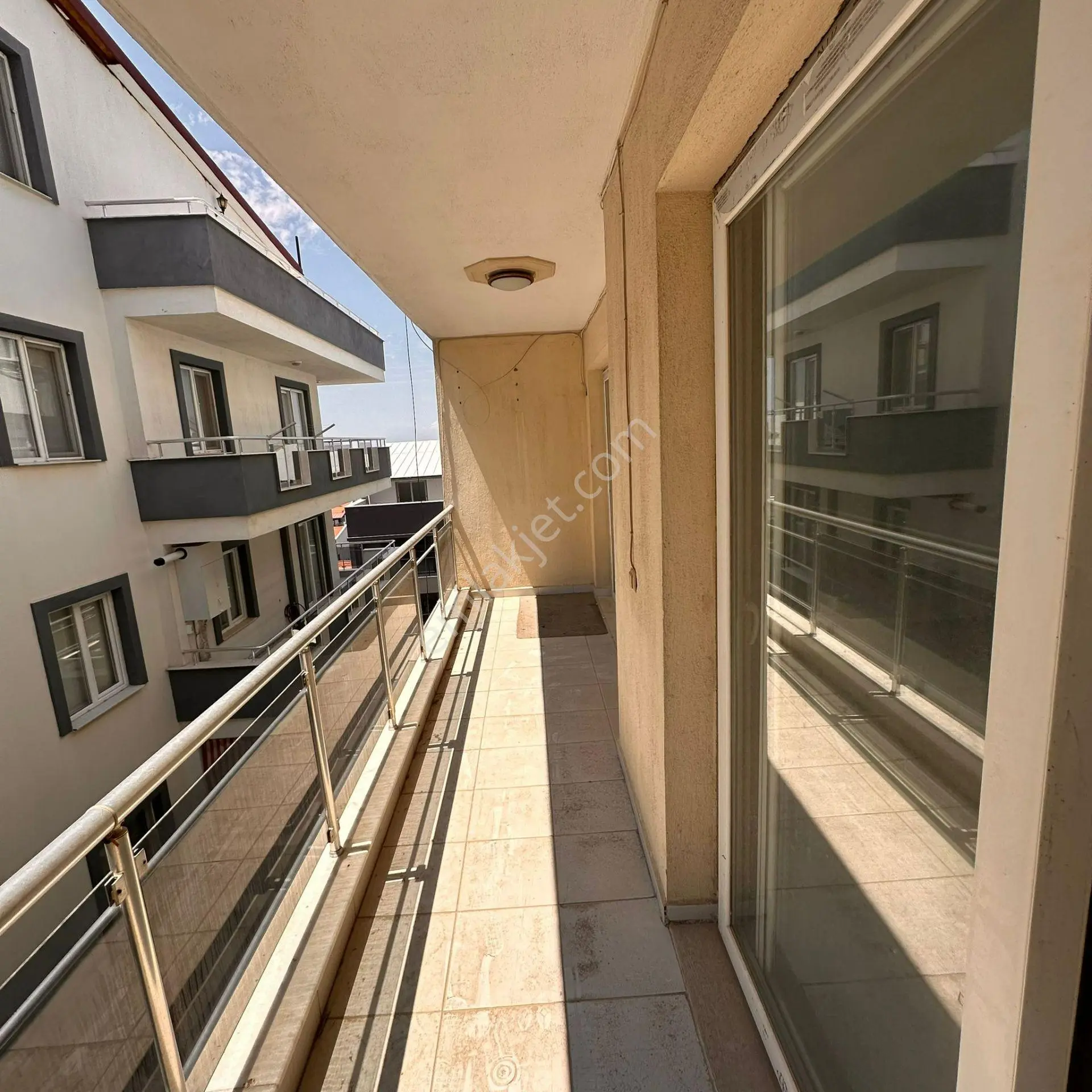 Salimbey'de 140 M² 4+1 Dubleks | Geniş Teraslı | Amerikan Mutfaklı - Görsel 5