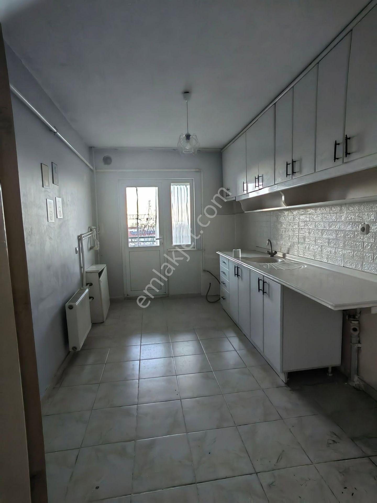 Nasreddin Emlak'tan Kuruçay Tokide Kiralık 3+1 Daire - Görsel 2