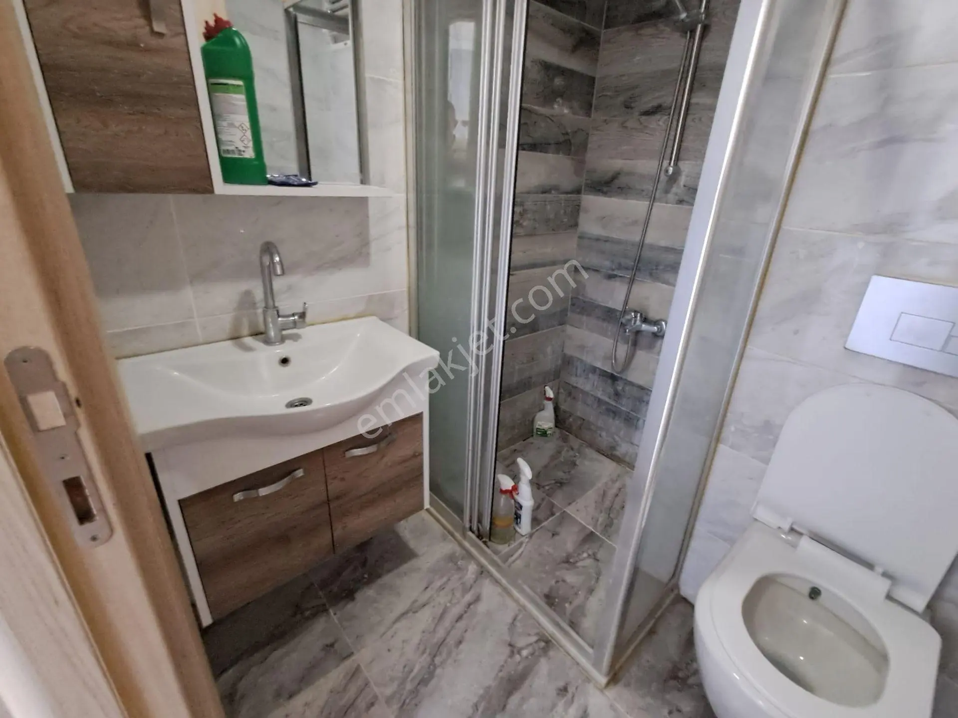 Samsun Atakum Körfez Tramvay Durağına 20 Mt 1+1 Eşyalı Kiralık Daire - Görsel 3