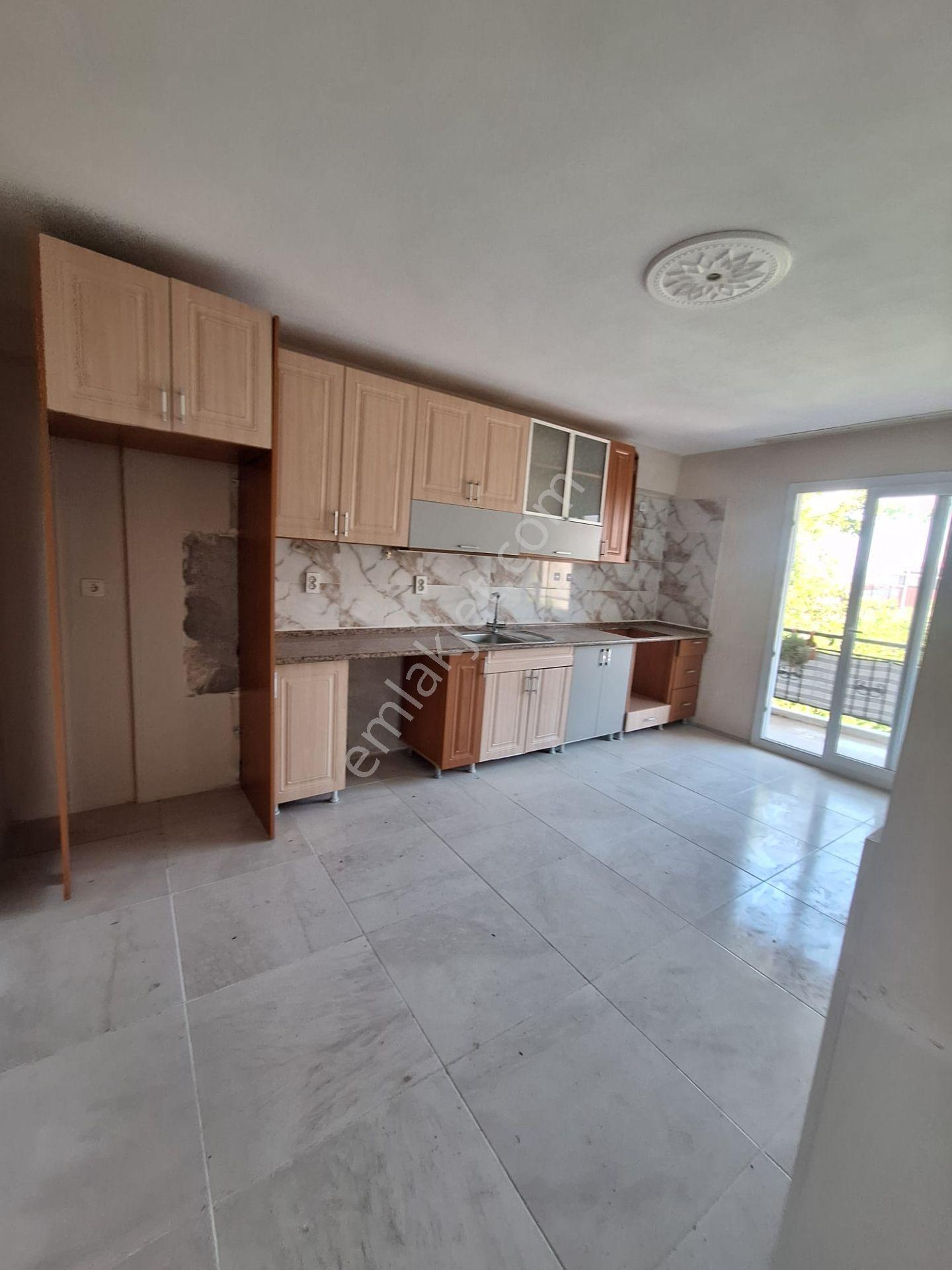 Konak Toros M.akif Mah.de 4+1 170 M2 Geniş Ferah Kiralık Daire - Görsel 4