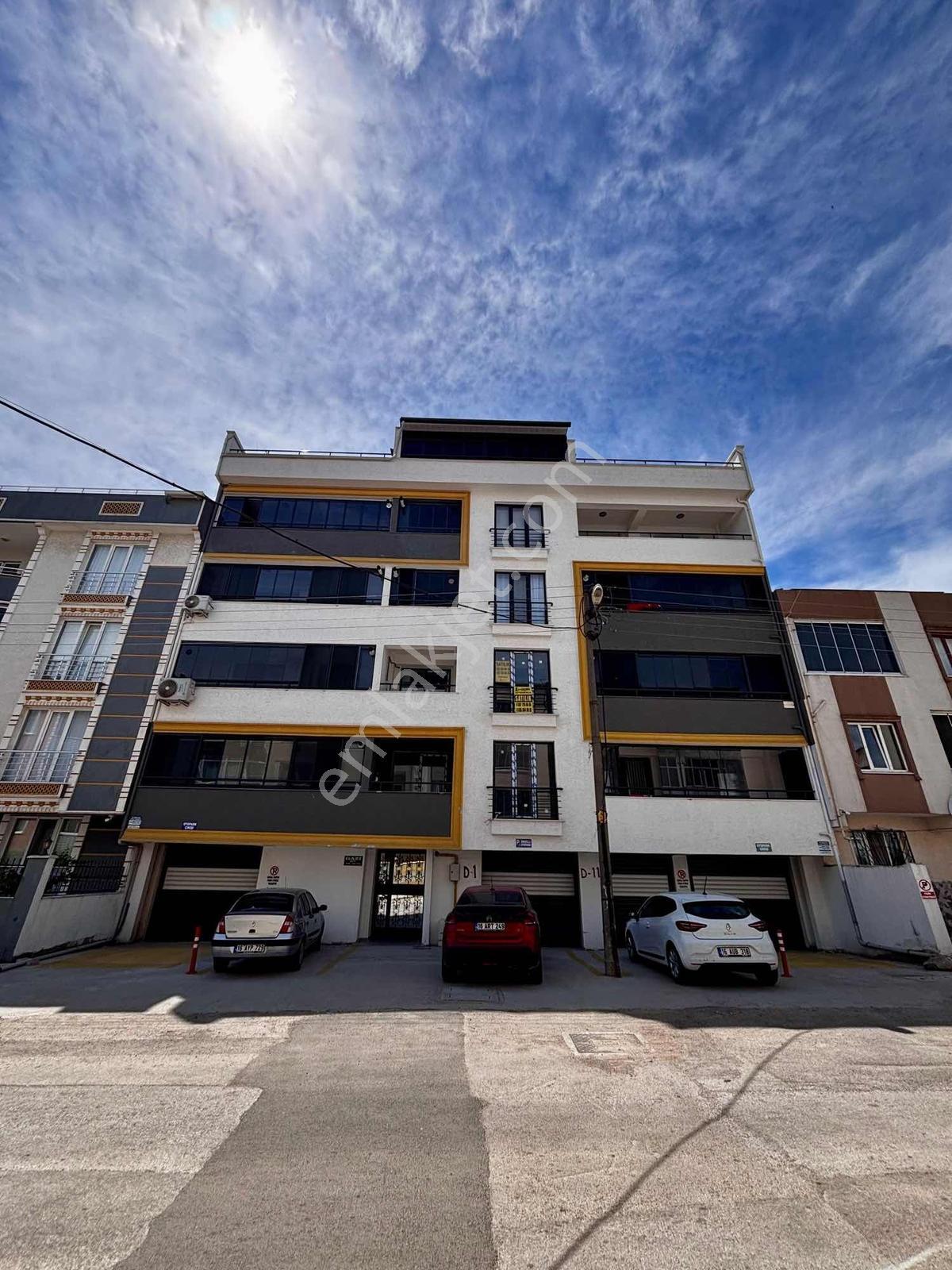 Gazi Mahallesi 2+1 | 1 Yaşında Bina | Kapalı Otopark | Asansör