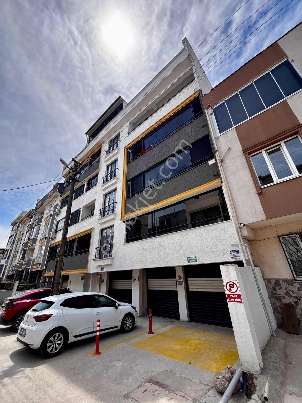 Gazi Mahallesi 2+1 | 1 Yaşında Bina | Kapalı Otopark | Asansör - Görsel 15