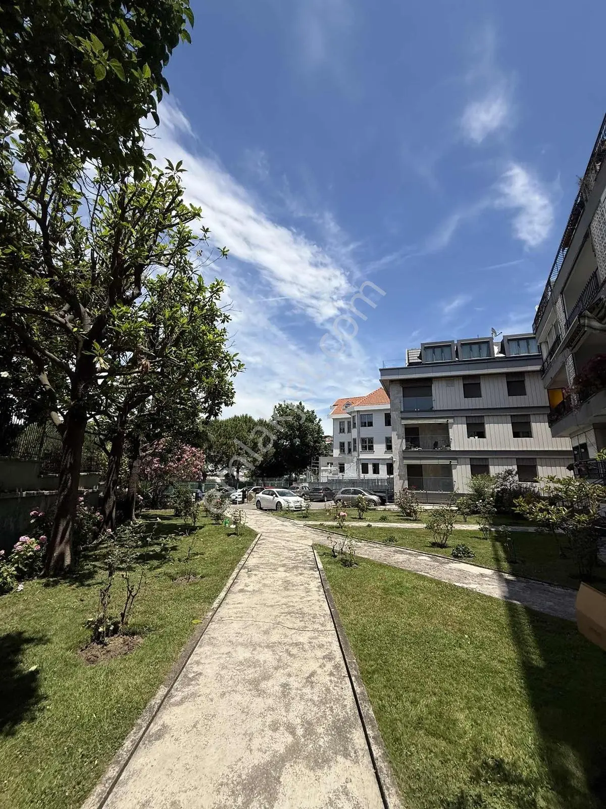Üsküdar Sahil Site İçi Otoparklı Bahçeli Geniş Kiralık Daire - Görsel 5
