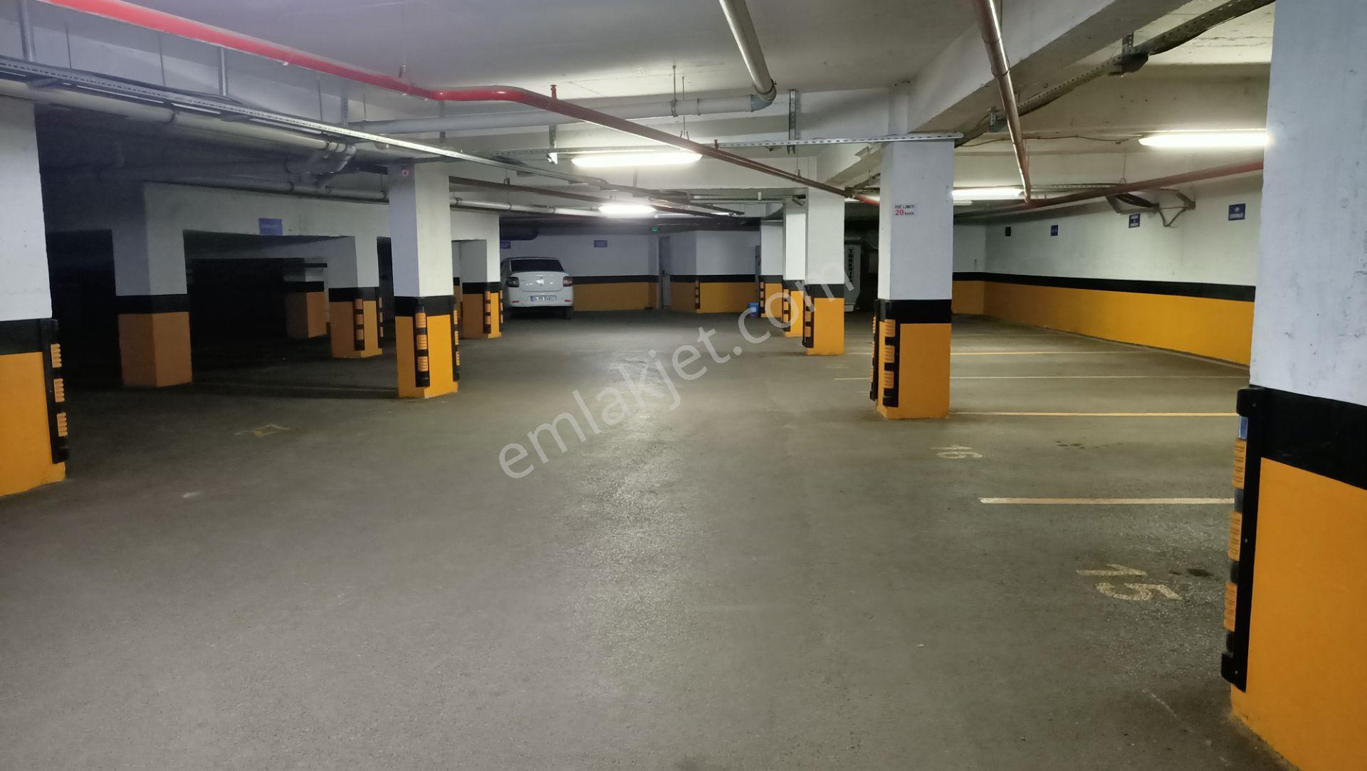 Plaza Ofisi, Boş, 4+1 197 M2, Güvenlik-resepsiyon-otoparklı Fırsat Fiyatlı - Görsel 32