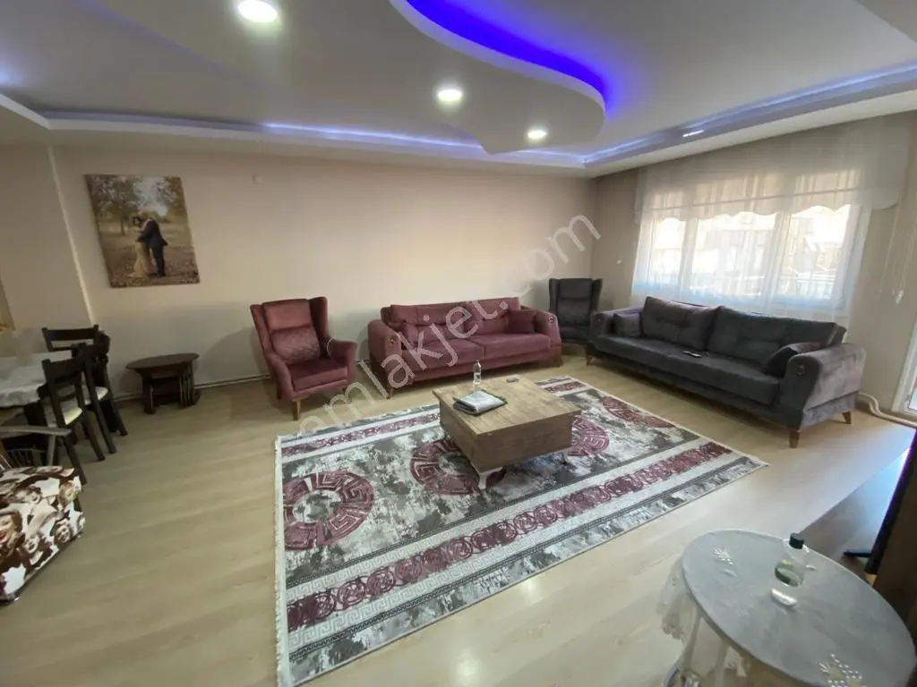 Acil Buca Şirinyer Merkezde 3+1 145m2 Dgazlı Ayrı Mutfak Ferah Daire - Görsel 2