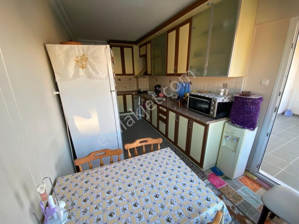 Acil Buca Şirinyer Merkezde 3+1 145m2 Dgazlı Ayrı Mutfak Ferah Daire - Görsel 15