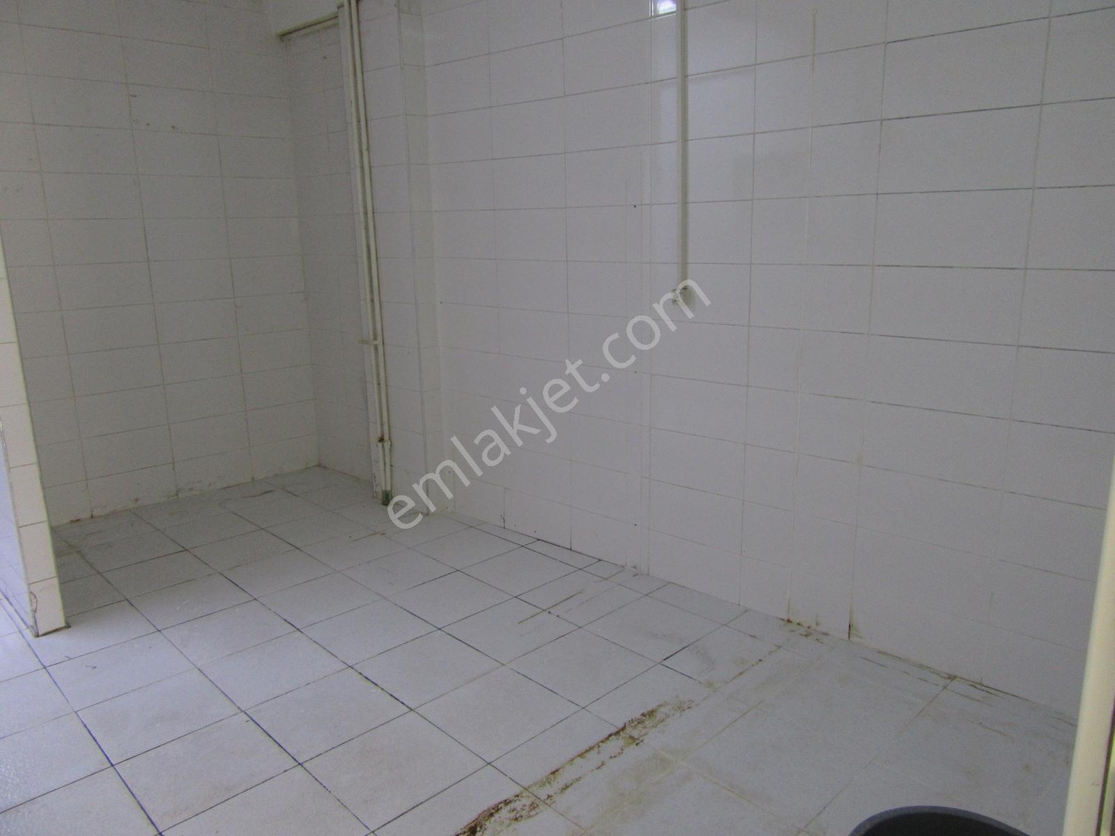 Emniyetevlerinde 90m2 Gıda İmalatına Uygun Kiralık Dükkan - Görsel 7