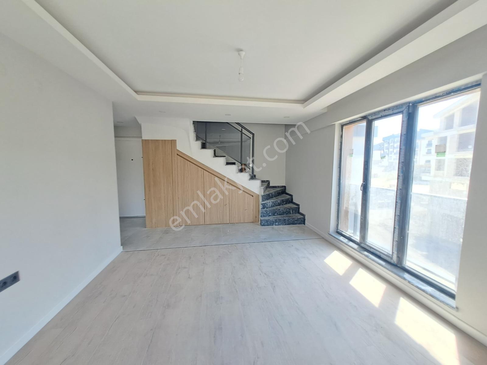 Alaçatı'dan Kızılcaşar'da Bağmsz.mutfaklı/önü Açık/yerden Isıtma - Görsel 15