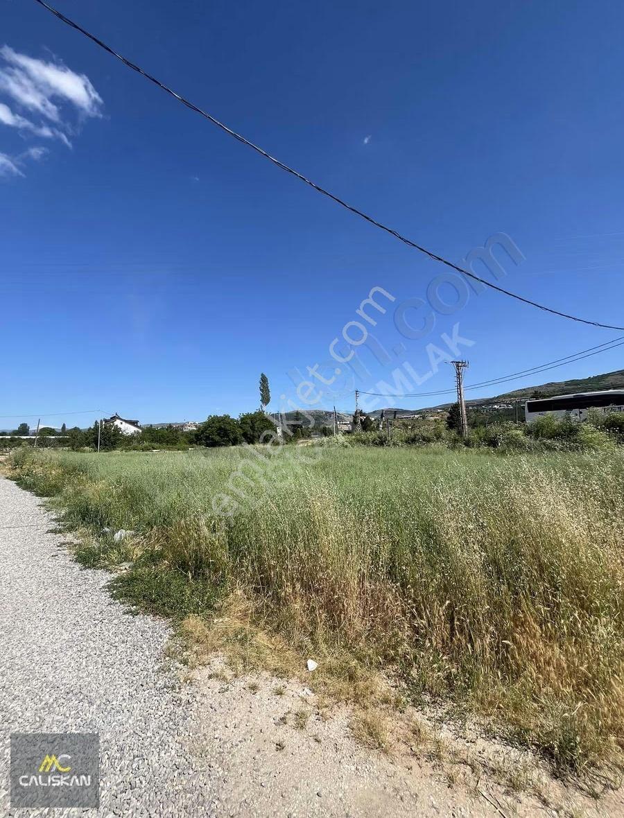 Tokat Turhal Karayolu'nda Kiralık 1000m² Ana Yol Cepheli Tarla - Görsel 6