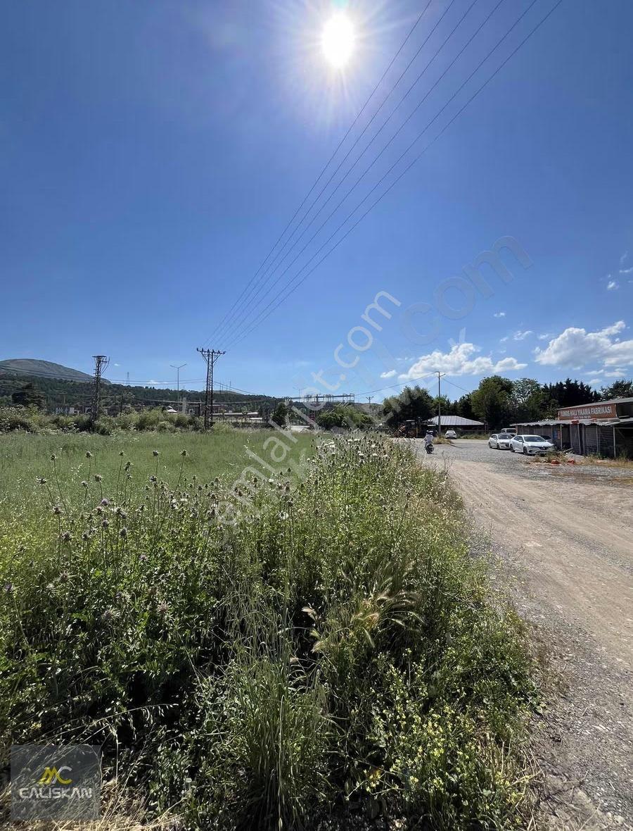 Tokat Turhal Karayolu'nda Kiralık 1000m² Ana Yol Cepheli Tarla - Görsel 11
