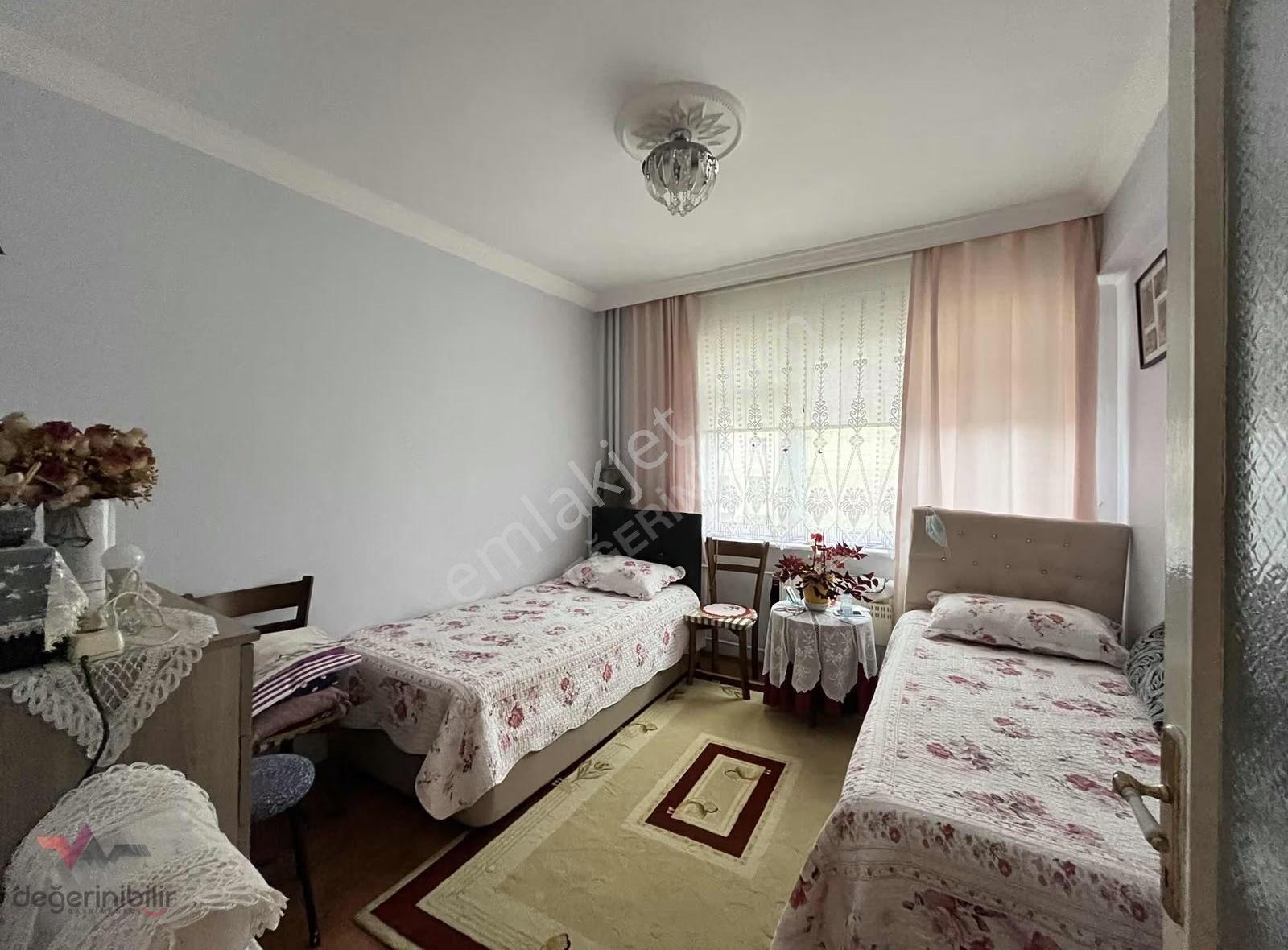 Derince 60 Evler Çarşı Merkez 3+1 Satılık Arakat Daire - Görsel 17