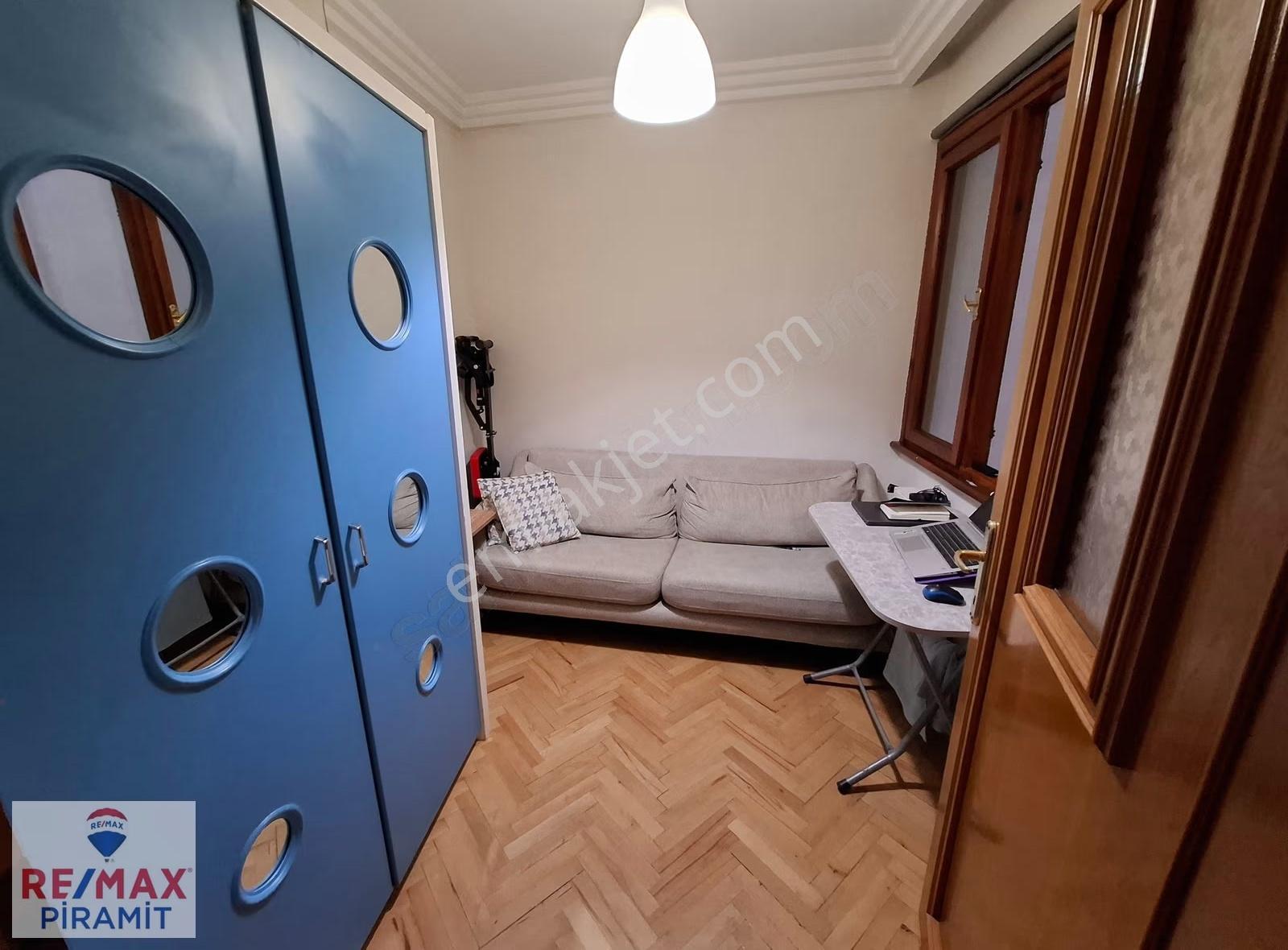 Üsküdar Salacak'ta 3+1 145 M2 Deniz Manzaralı Kiralık Daire - Görsel 6