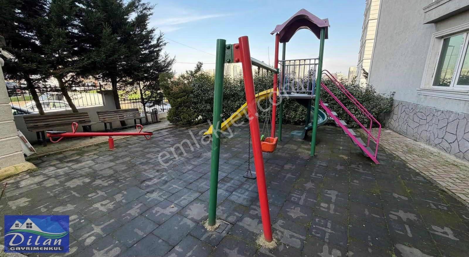 Merkezi Konumda Aile Sitesinde Satılık 3+1 165m2 Daire - Görsel 3