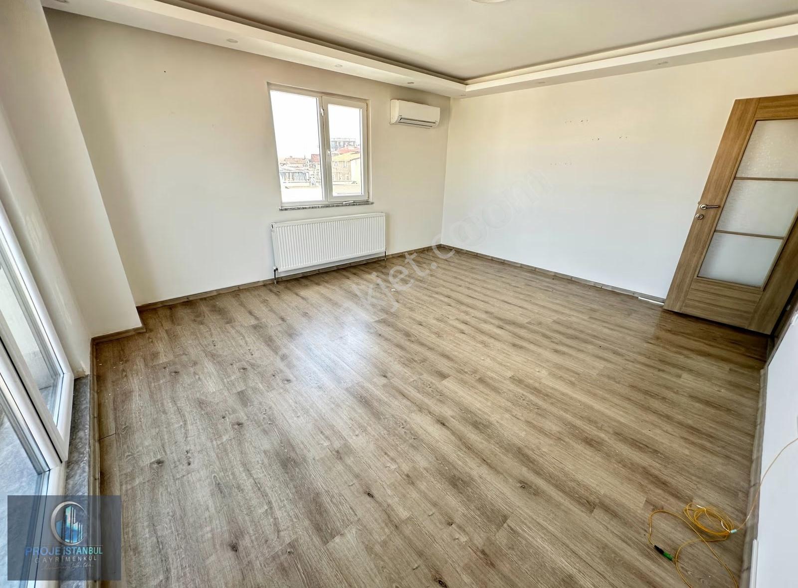 Pendik'de Site İçi Kiralık 2+1 Daire - Görsel 7