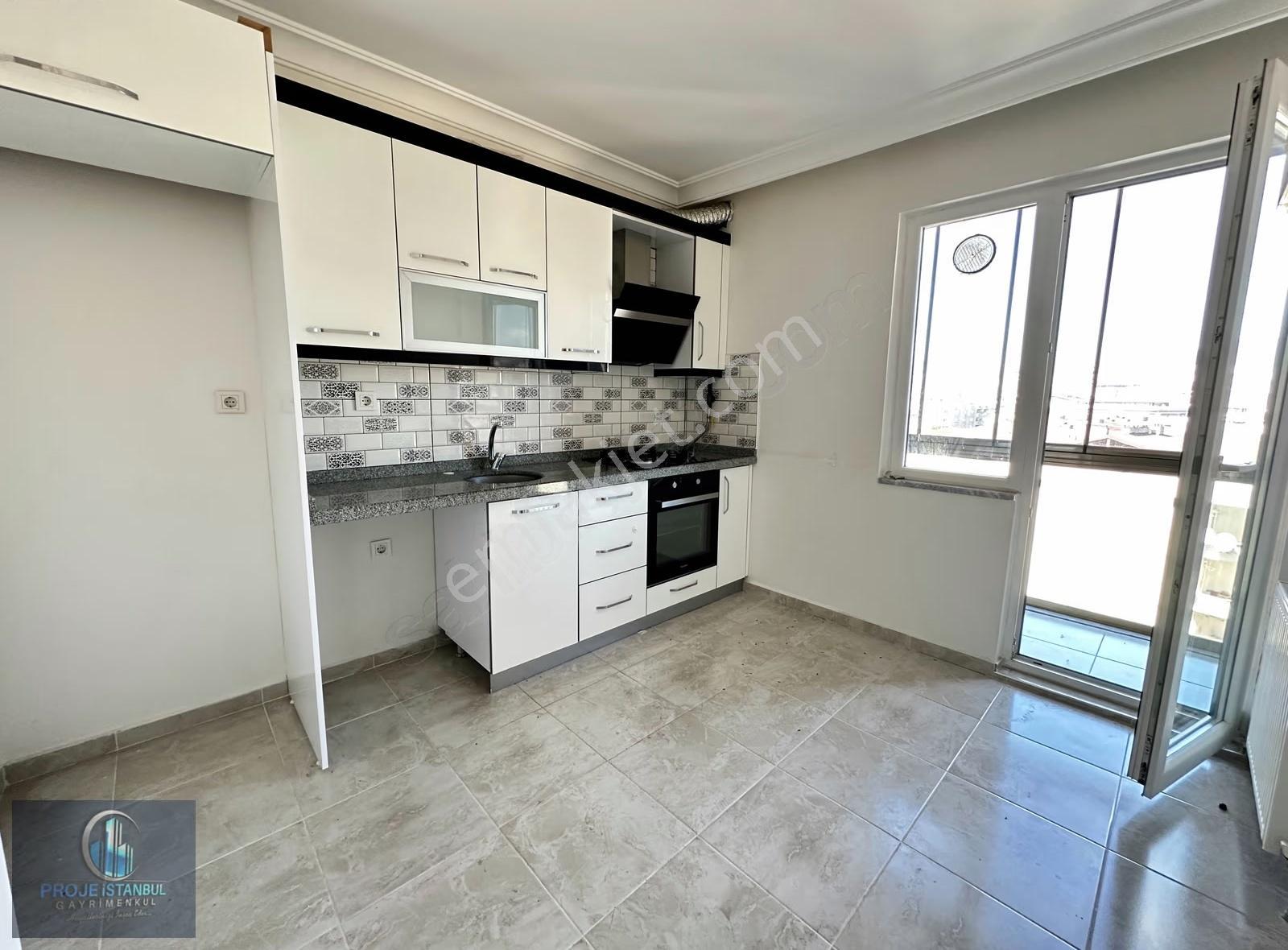 Pendik'de Site İçi Kiralık 2+1 Daire - Görsel 13