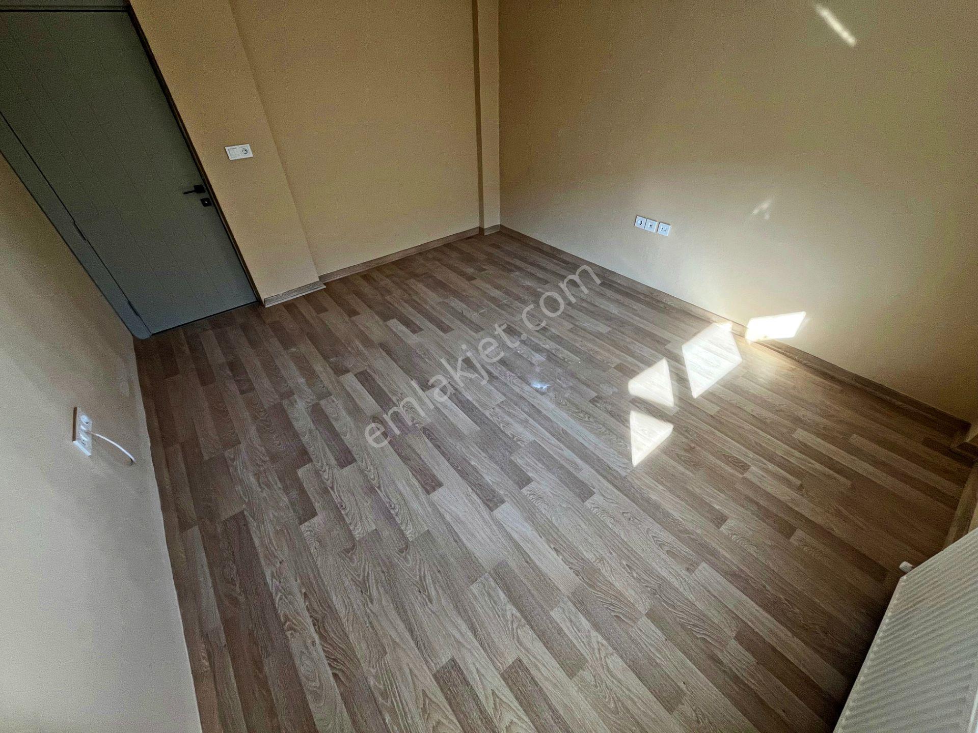 Tek Yetkili Aktif'ten Akçay'da Satılık Denize 500mt Ön Cephe Arakat Harika 2+1 Daire - Görsel 7