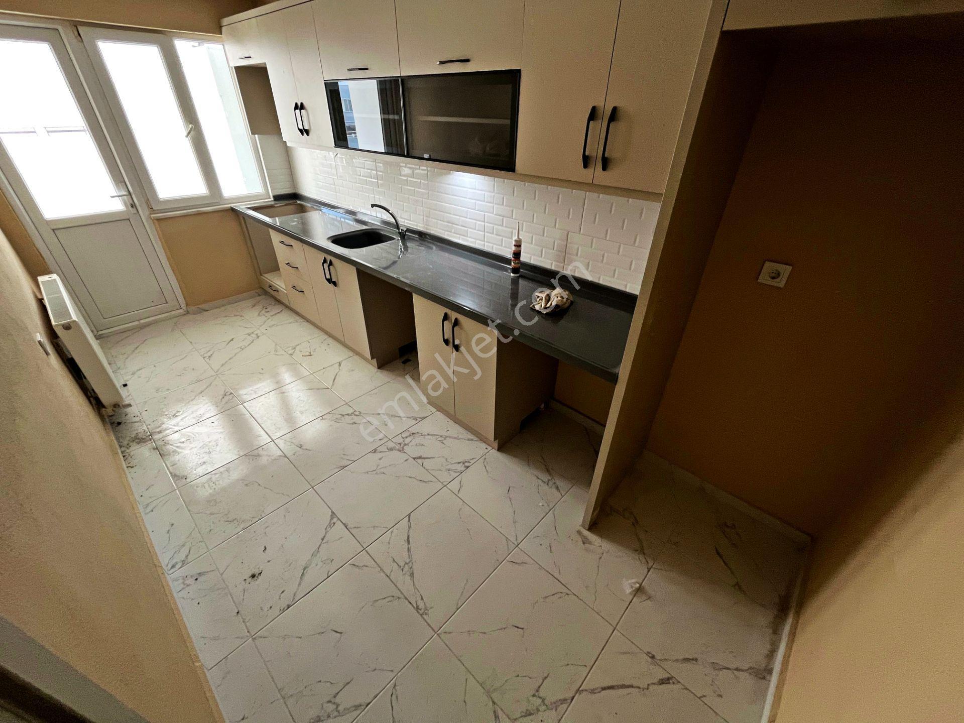 Tek Yetkili Aktif'ten Akçay'da Satılık Denize 500mt Ön Cephe Arakat Harika 2+1 Daire - Görsel 6