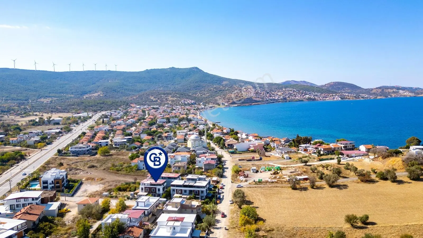 Yeni Foça Gencelli De Satılık 3+1 Teraslı Bahçeli Dubleks