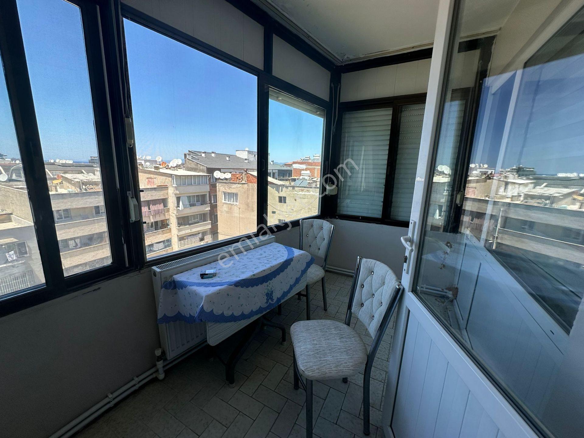 Kuşadası Merkezde 2+1 Eşyalı Kiralık Daire - Görsel 14