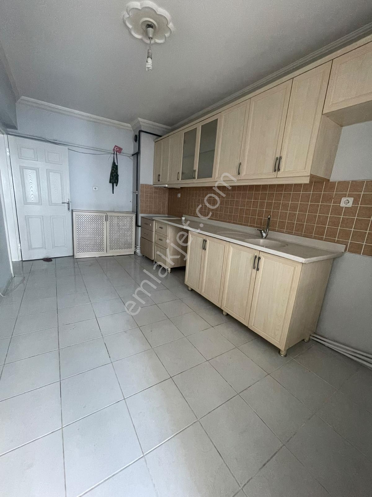 Polat Live'dan İlkyerleşim Mahallesinde 135m2 Ebeveyn Banyo 3+1 - Görsel 4