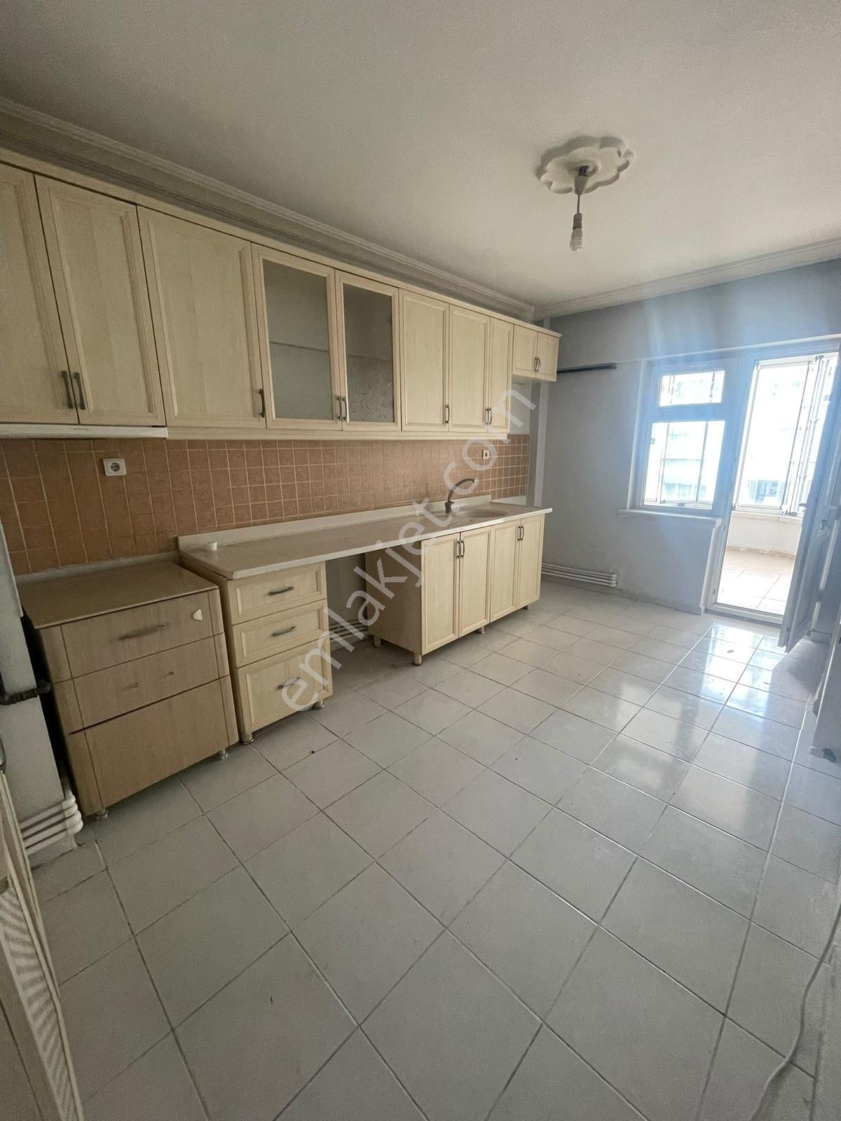 Polat Live'dan İlkyerleşim Mahallesinde 135m2 Ebeveyn Banyo 3+1 - Görsel 10
