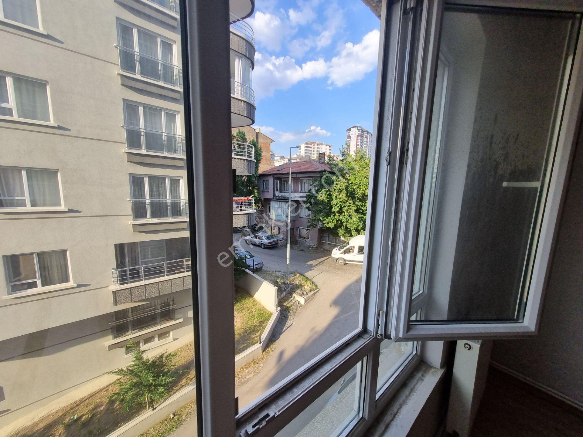 Metroya Yürüme Mesafesinde -asansörlü -ara Kat -kiralık Daire.. - Görsel 28