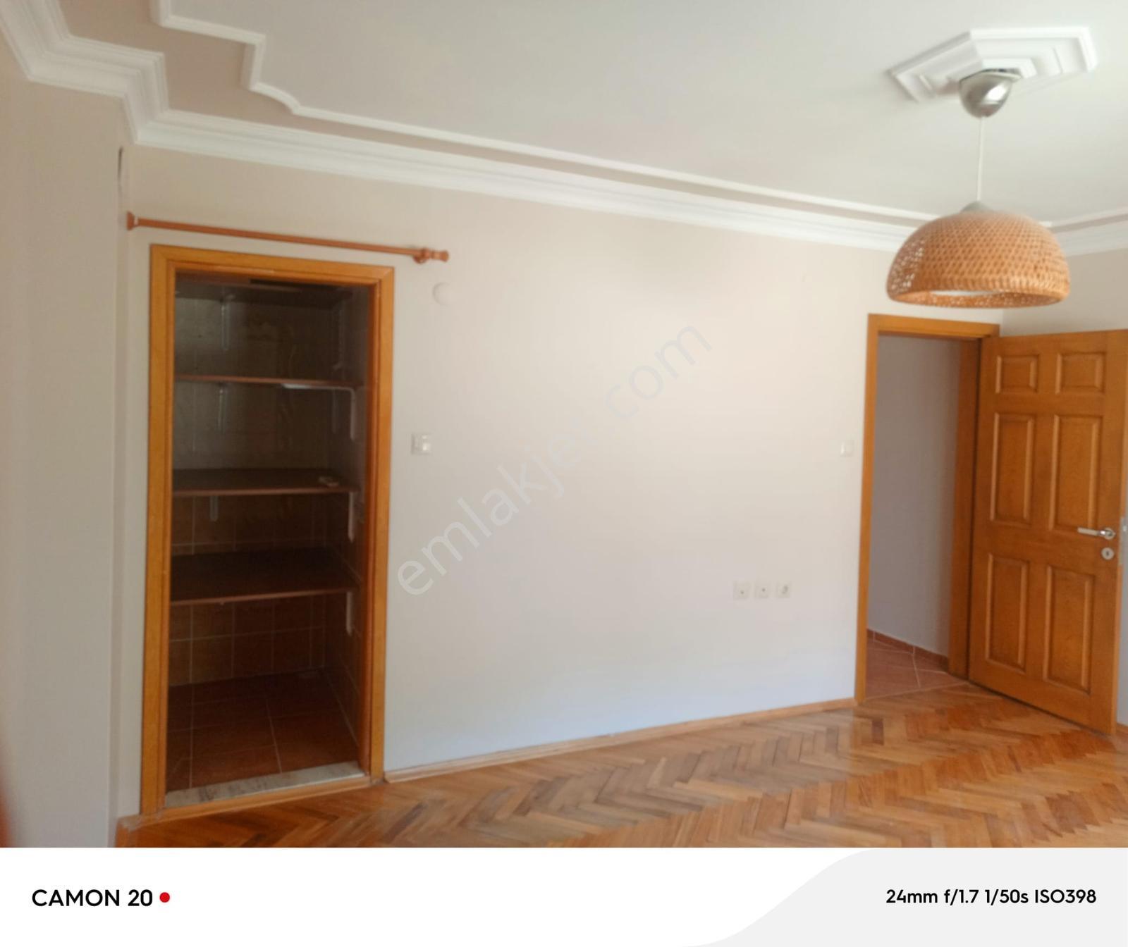 Mudanya Ömerbey'de Panoramik Deniz Manzaralı 3+1 Satılık 170 M2 - Görsel 32