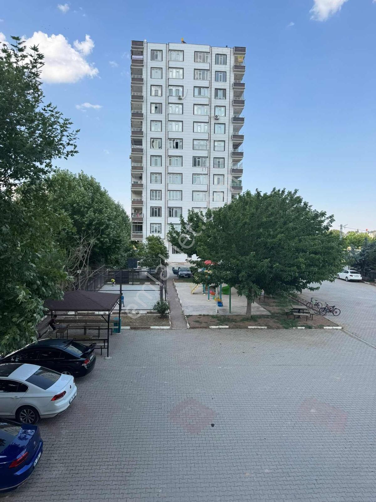Şanlıurfa - Mardin Yolu Üzeinde Satılık 2+1 Daire
