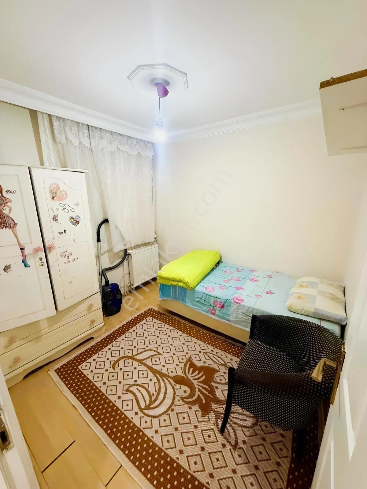 Beyoğlu Hacıahmet'te Full Eşyalı Kiralık Geniş 3+1 Daire - Görsel 2