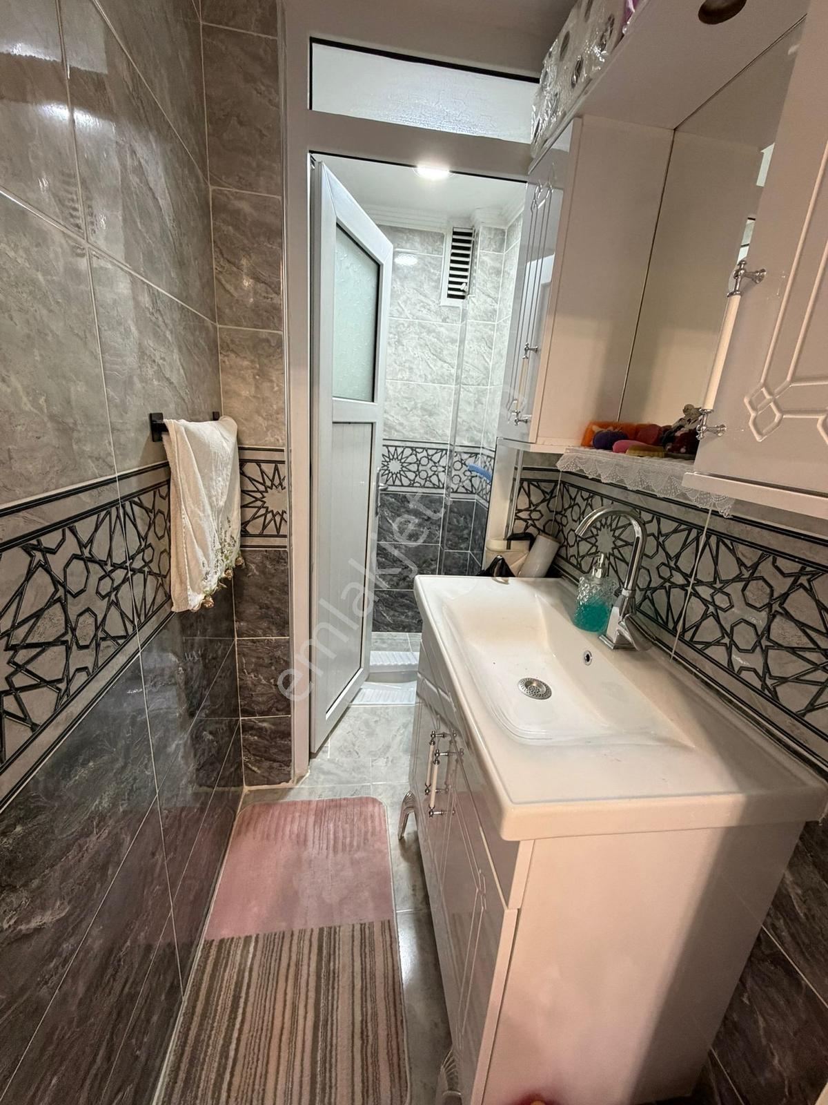 Şahintepe Mahallesinde Kiralık Geniş Bakımlı 3+1 Daire - Görsel 18