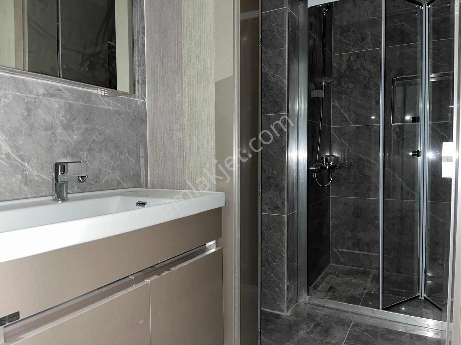 Remax Leon Akpınar Egemen 1050 Sitesi Kiralık 3+1 Daire - Görsel 9
