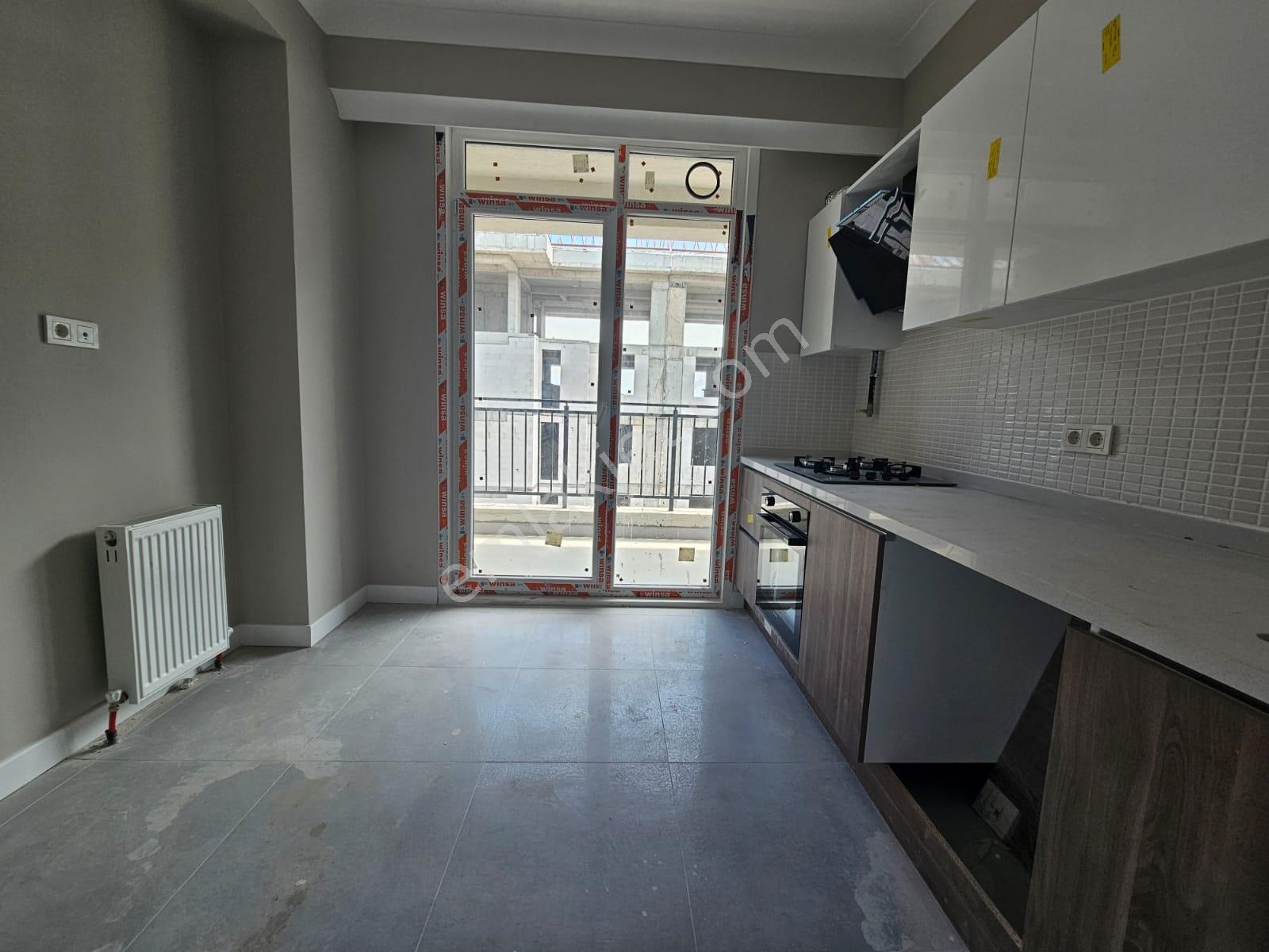 Maltepe Esenkent Pera Park Deniz Manz Ebv Banyo Kapalı Otprk 3+1 - Görsel 24