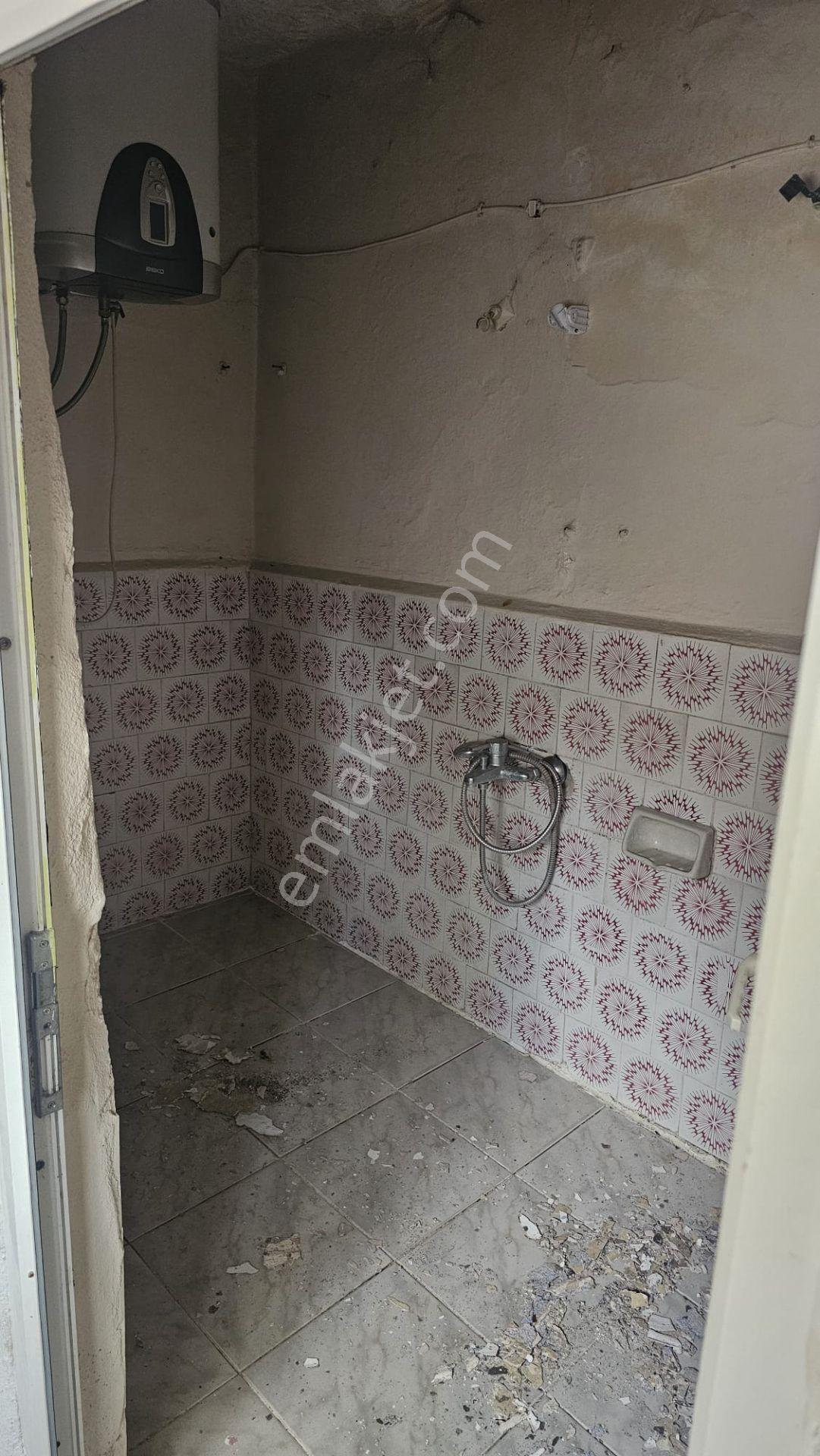 Çanakkale,ezine,seferşah Mahallesinde Satılık Müstakil Ev - Görsel 11