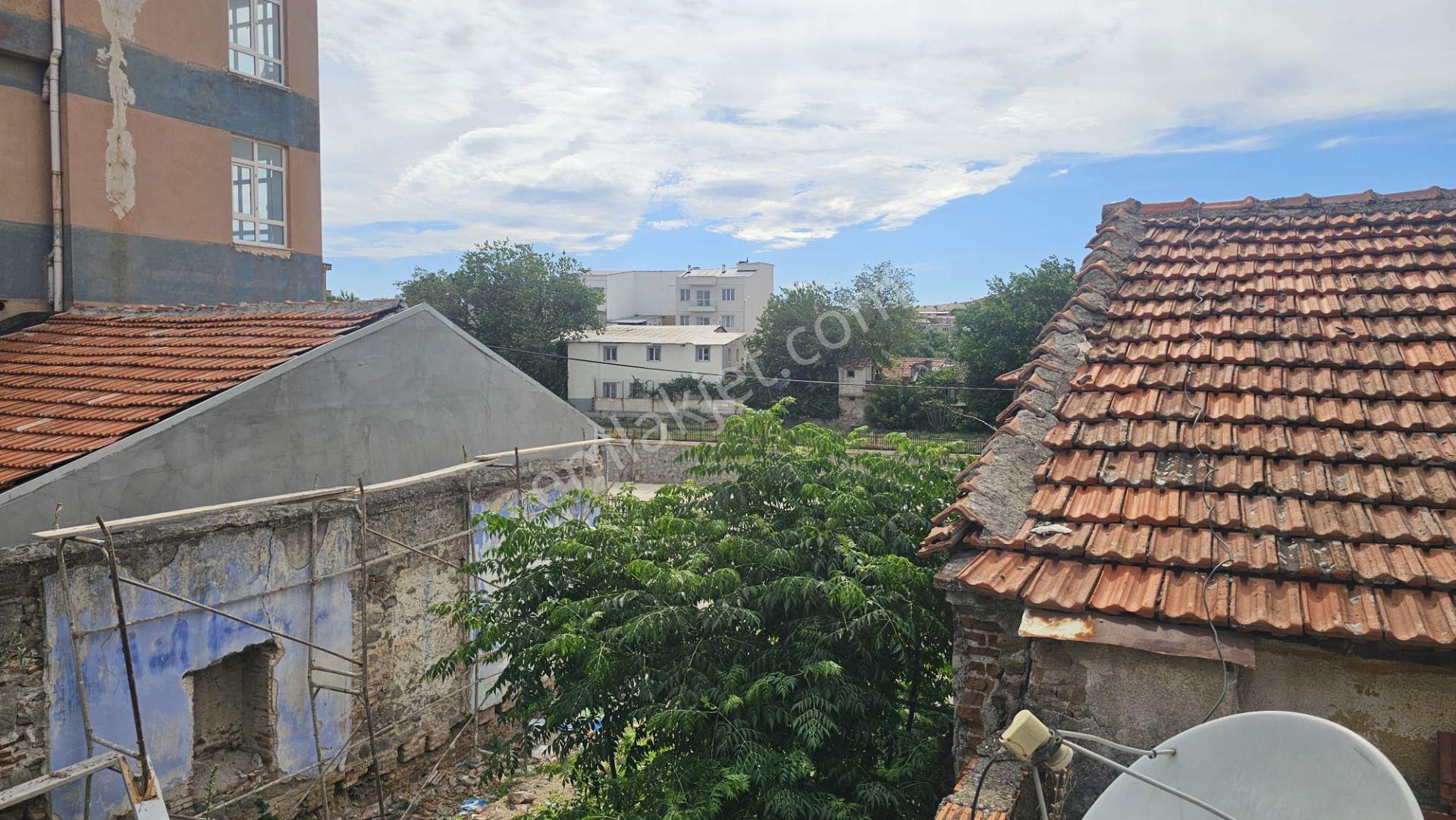 Çanakkale,ezine,seferşah Mahallesinde Satılık Müstakil Ev - Görsel 15