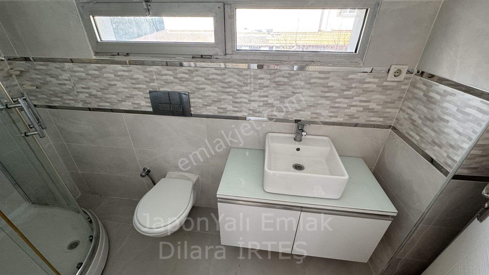 Güzelbahçe Kahramandere Bankacılar Sitesinde 5+1 Satılık Tripleks Villa - Görsel 19