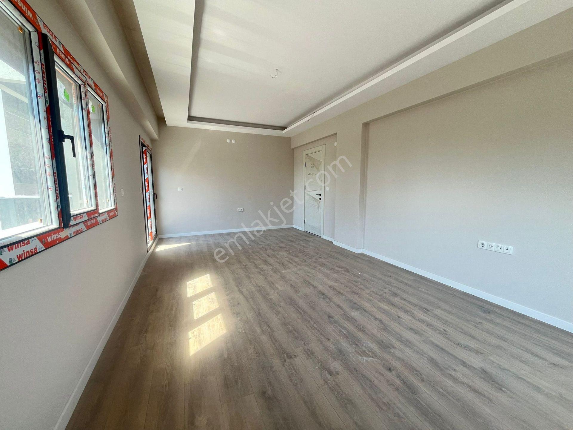 Çiğli /ataşehir'de Havuzlu,güvenlikli Sitede 2+1 Kiralık Daire - Görsel 20