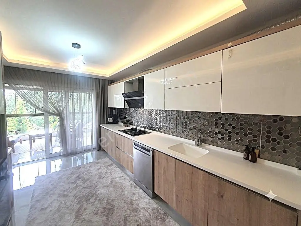 Marka'dan Eryaman'da Metro & Metromall Yakını Site İçi 4+1 | Lux Daire - Görsel 3