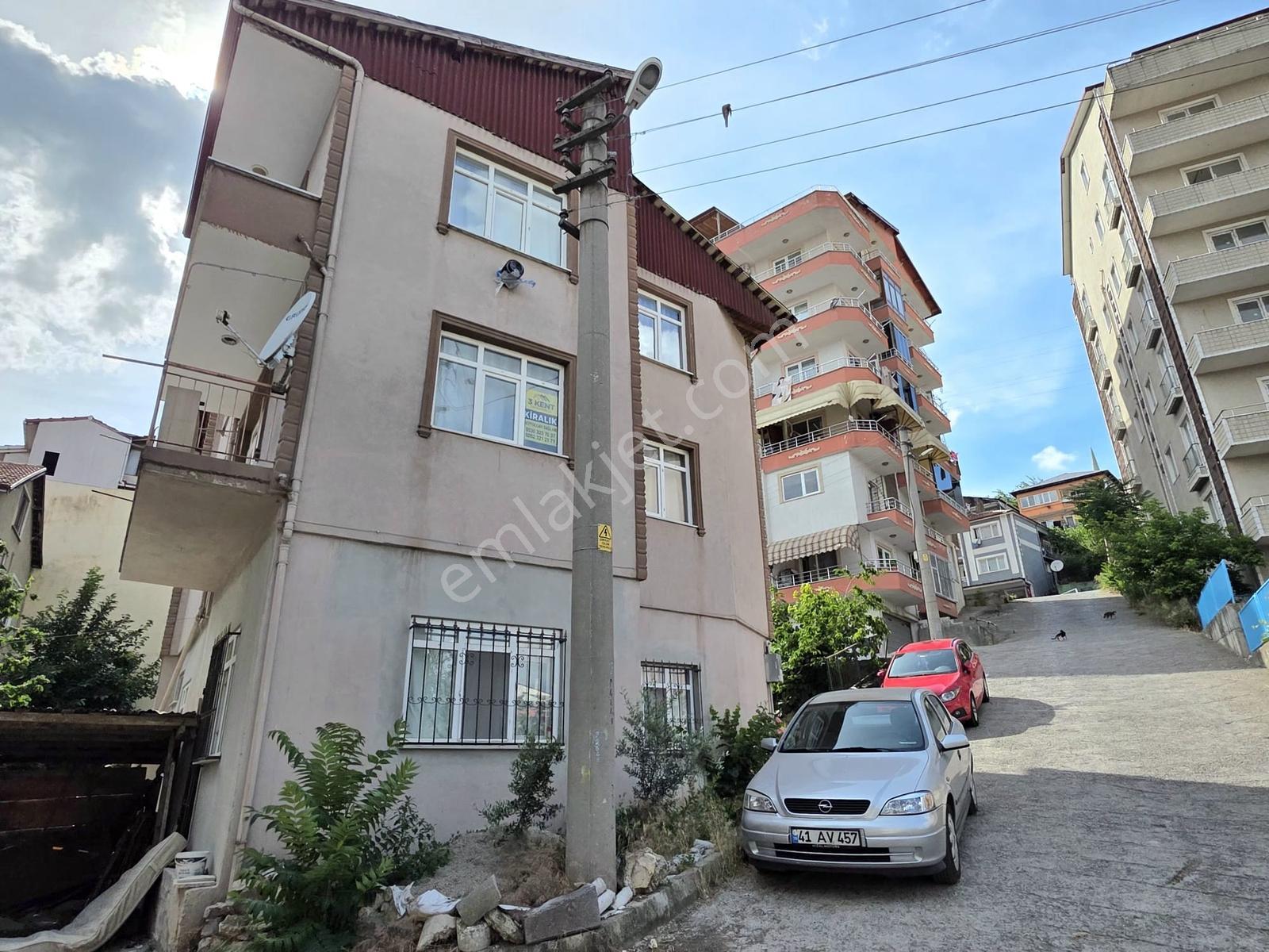 3kentten İzmit Yenişehir'de Merkezi Konumda Kiralık 2+1 Daire! - Görsel 25