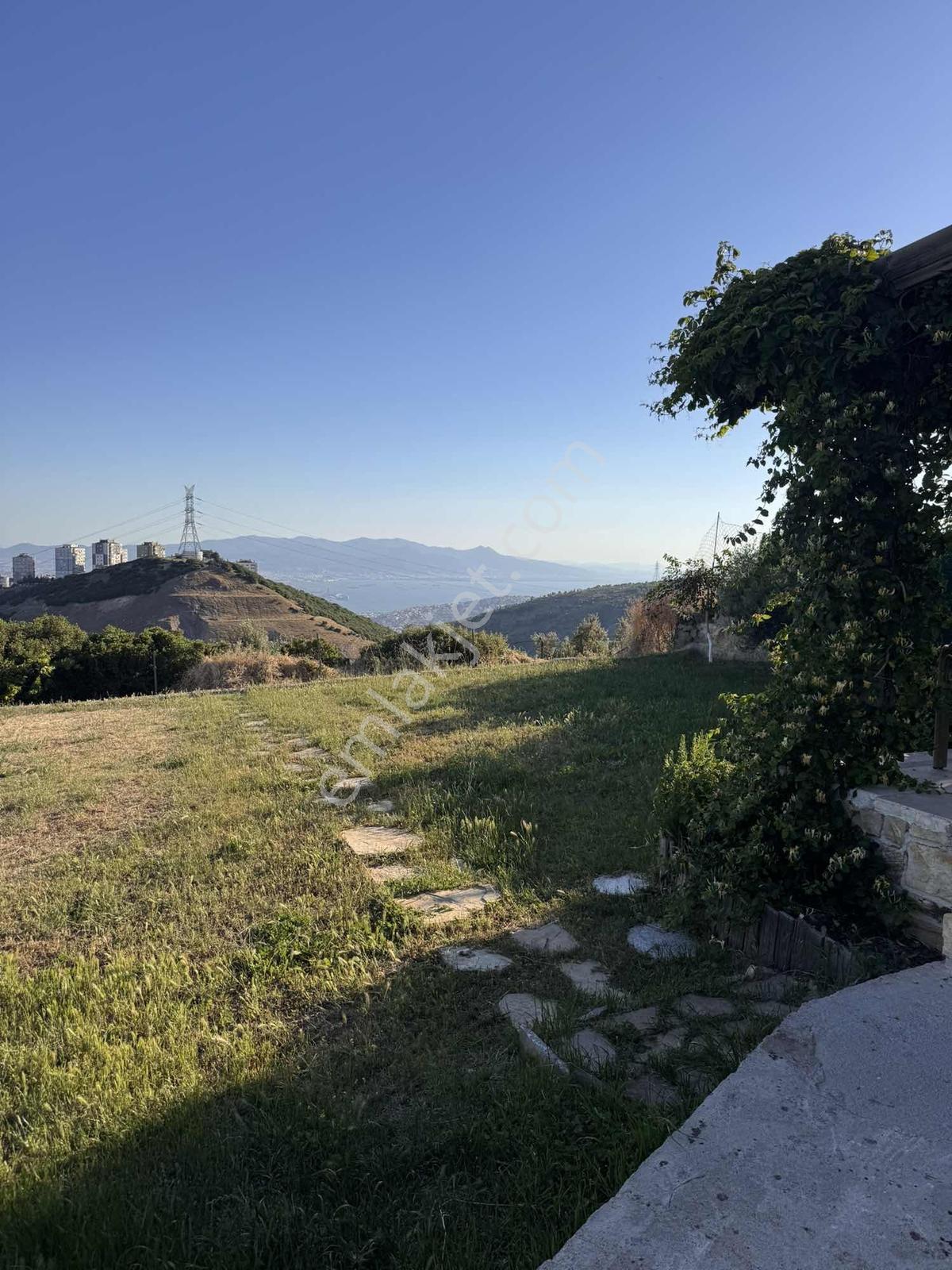 Deniz Manzaralı 850 M² Arsa İçinde Eşyalı Taş Ev - Görsel 23
